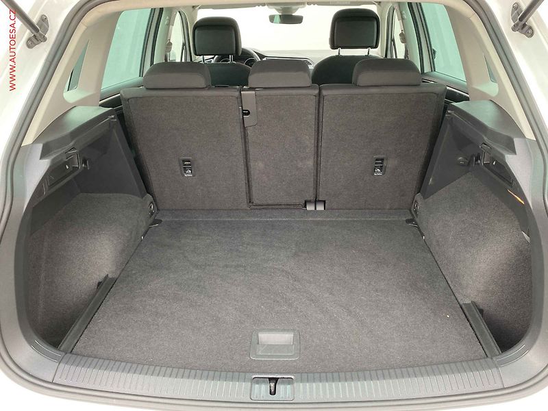 Volkswagen Tiguan (2019) 1.5 TSi, 1.maj,ČR, R-Line - fotka 7 z 18