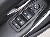 BMW Řada 3 3,0 330d xDrive 190kW M-paket - náhled 16