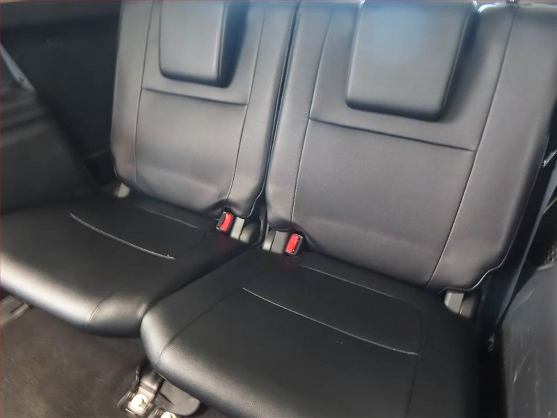 Mitsubishi Outlander (2014) 2.2 DI-D, 4X4, 7 míst, Navi - fotka 15 z 16