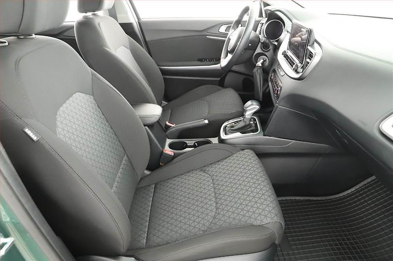 Kia Ceed (2025) Spin 1.5 T-GDI - fotka 7 z 20
