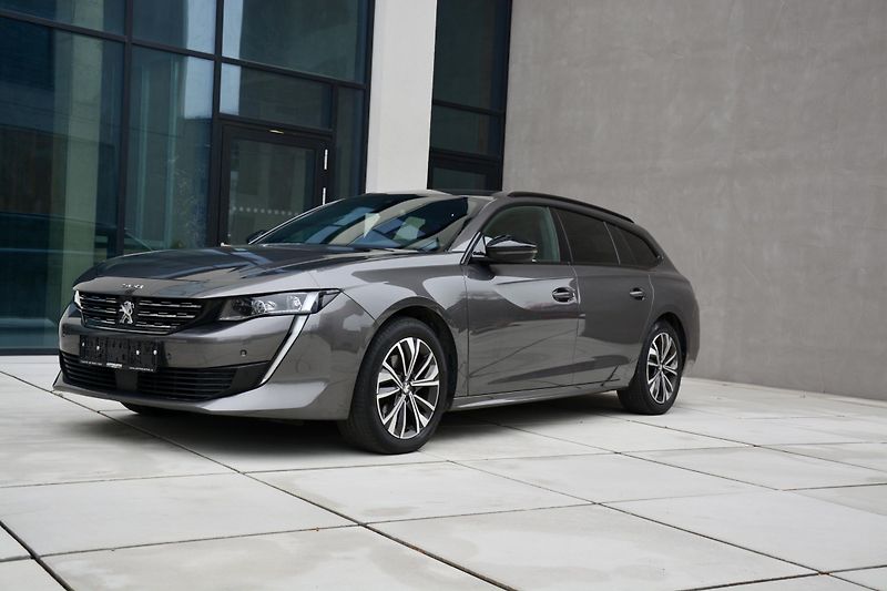 Peugeot 508 (2023) SW BlueHDi130 EAT8 ALLURE - fotka 15 z 40