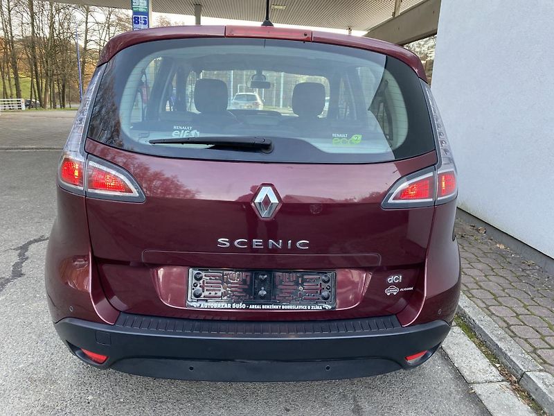 Renault Scénic (2013) 1.5 dci Expression pěkný - fotka 5 z 23