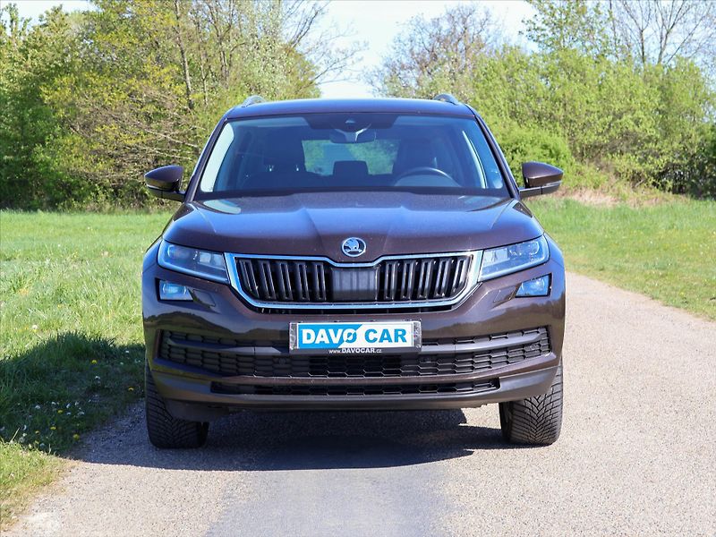 Škoda Kodiaq 2,0 TDI 140kW 4x4 DSG CZ Style - fotka 2 z 41