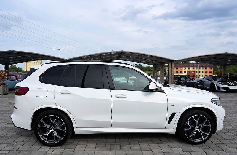 BMW X5 30d xDrive, Mpaket/21/Led - fotka 7 z 42