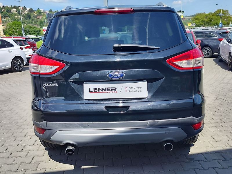 Ford Kuga 2.0 TDCi/103kW Titanium - fotka 6 z 31