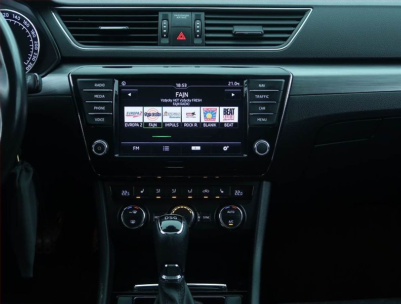 Škoda Superb (2017) Style 2.0 TDI, Automat - fotka 12 z 22