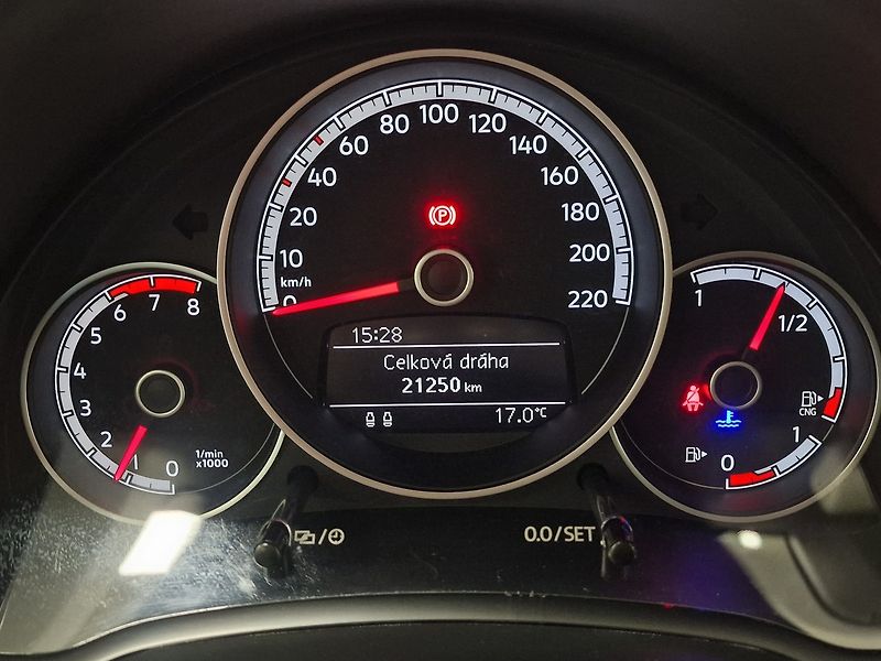 Volkswagen up! (2019) 1.0 ECO Záruka - fotka 34 z 53