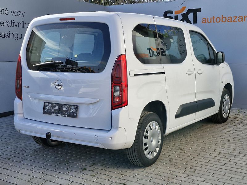 Opel Combo  Life Edition Plus 1,5 CDTI (7 - fotka 4 z 8