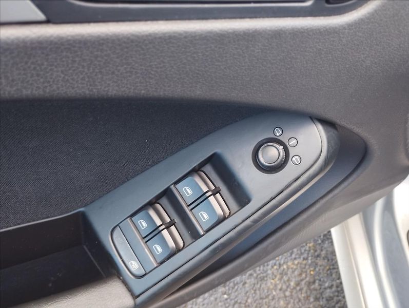 Audi A4 1,8 TSi 118KW - fotka 15 z 18