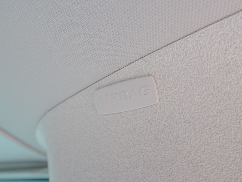 Volkswagen California (2020) 2.0TDI 4x4 DSG CALIFORNI COAST - fotka 40 z 70