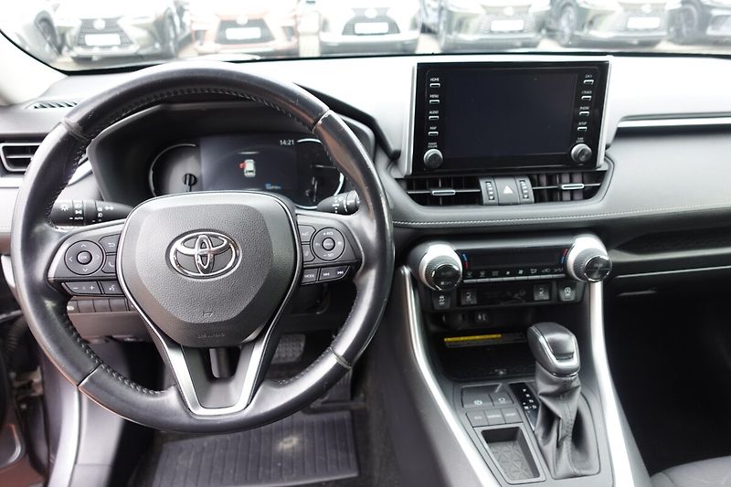 Toyota RAV4 2,0i A/T 2WD Comfort + Style - fotka 11 z 29