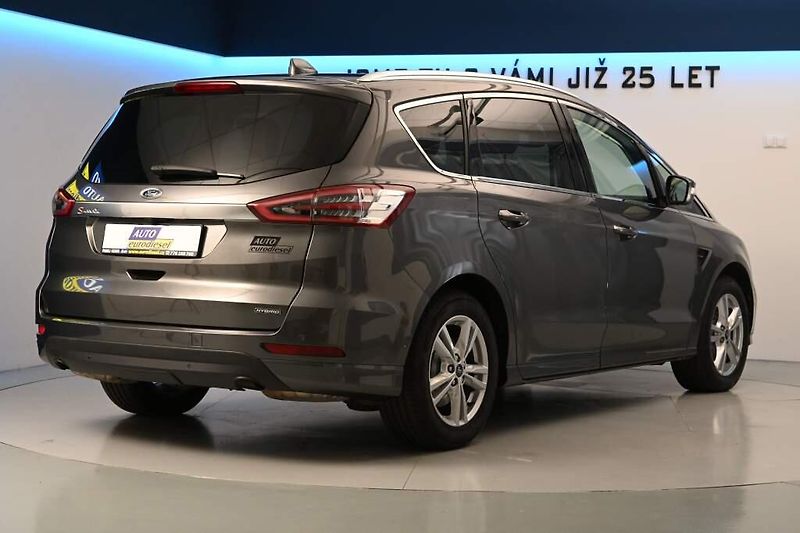Ford S-MAX (2023) 2.5 LED SONY ACC Tažné Kamera - fotka 5 z 36