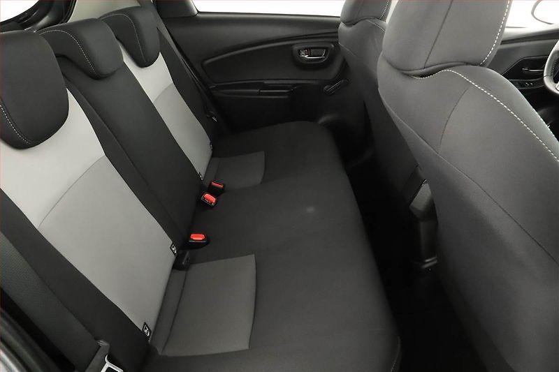 Toyota Yaris (2018) 1.5 Hybrid, Automat - fotka 7 z 14
