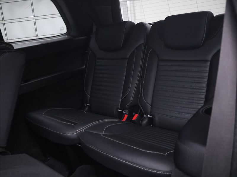 Mercedes-Benz GLS 3,0 190 kW 350 d 4MATIC - fotka 16 z 36