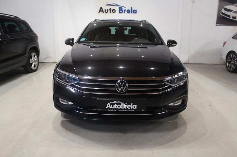 Volkswagen Passat (2023) 2.0TDI R-Line Paket Nez.Topení - fotka 4 z 41