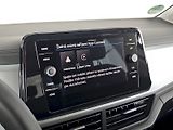 Volkswagen T-Roc (2025) 1.0TSI 85kW LIFE WEBASTO - náhled 17