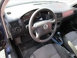 Volkswagen Golf 1.4i 16V, Klima - náhled 10