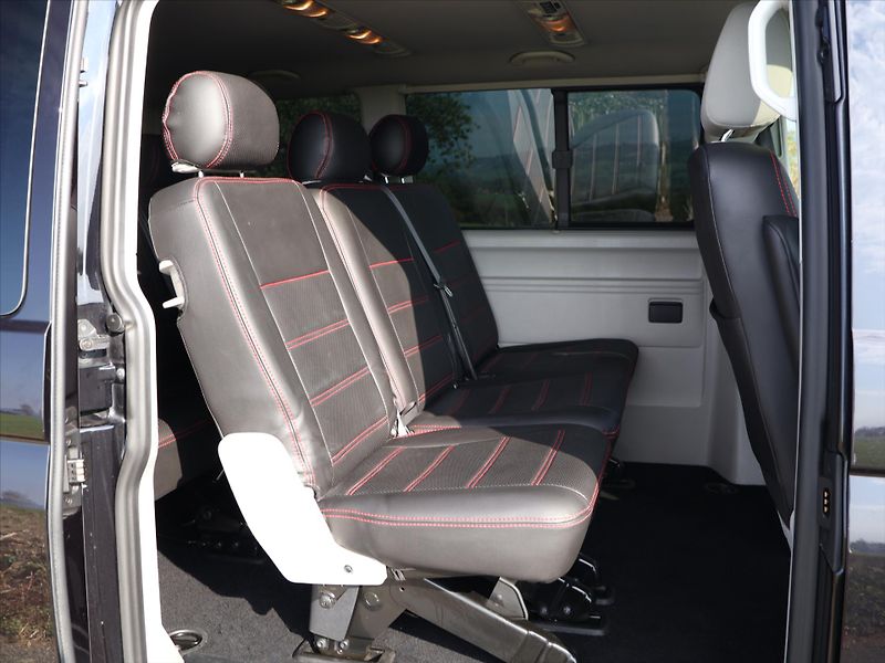 Volkswagen Caravelle 2,0 TDI 150kW DSG 8Míst Comfor - fotka 12 z 25
