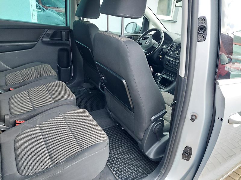 Volkswagen Sharan (2012) 2.0TDi 103kW 7míst - fotka 27 z 37