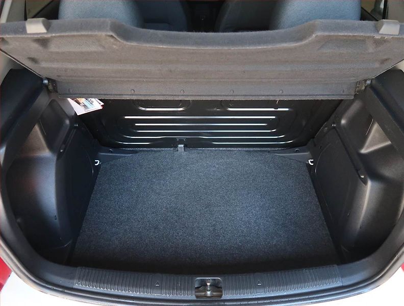 Škoda Fabia (2010) 1.4 TDI, Serv.kniha - fotka 12 z 13