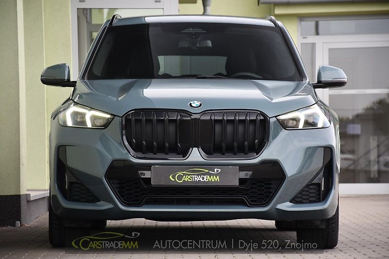 BMW X1 xDrive23d - fotka 8 z 58
