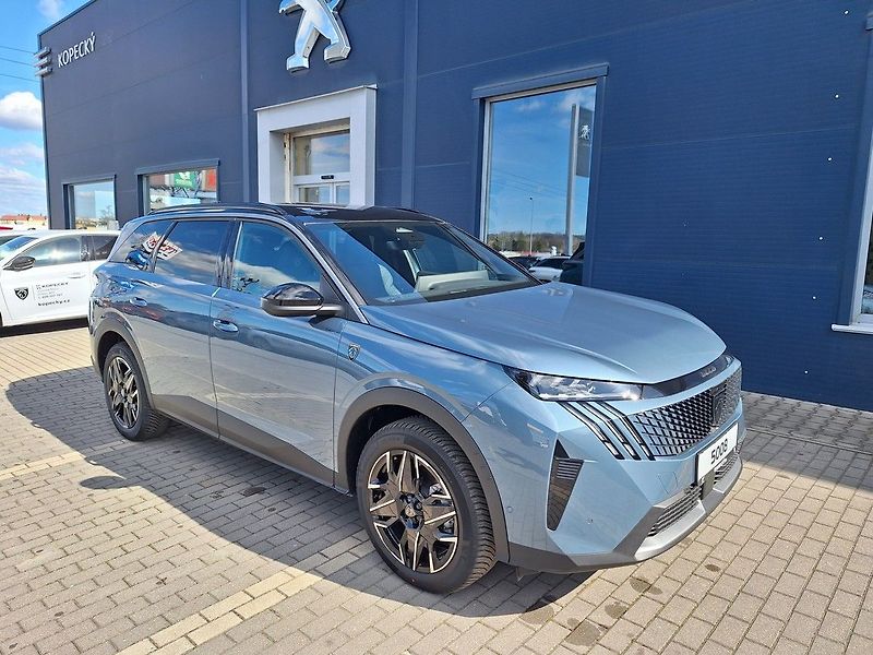 Peugeot 5008 (2026) GT Hybrid 145 e-DCS6 - fotka 5 z 20