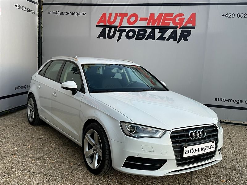 Audi A3 1,6 81kW  Sportback - fotka 3 z 45