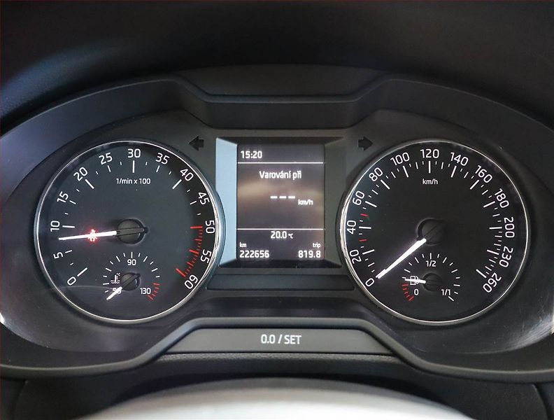 Škoda Octavia (2017) 1.6 TDI, Serv.kniha, Tempomat - fotka 11 z 17