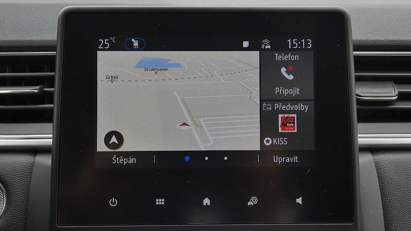 Renault Captur 1,3  TCe 140 Techno EDC - fotka 14 z 22