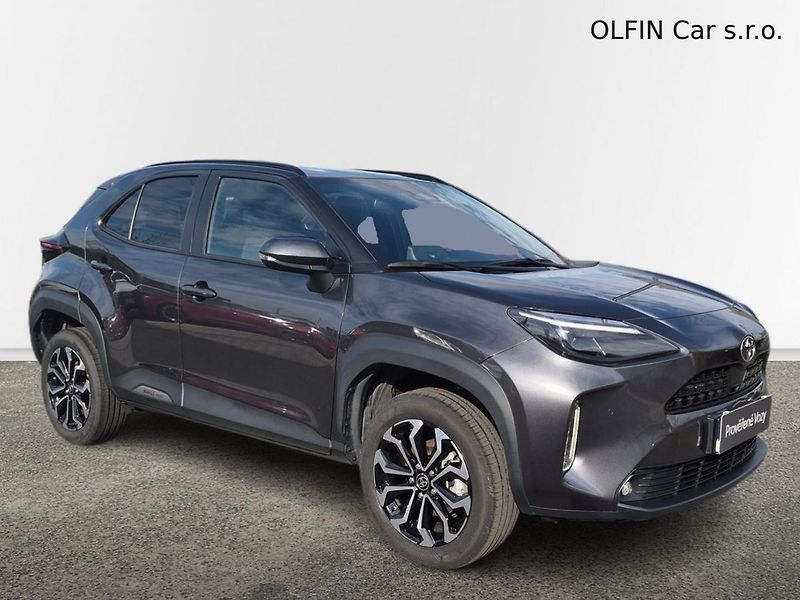 Toyota Yaris Cross 1,5 HEV FWD Style 85kW - fotka 3 z 26