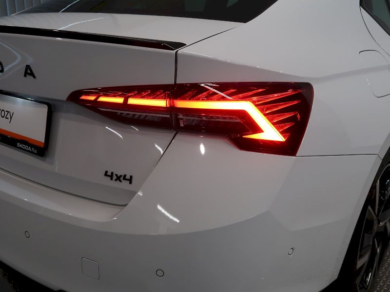 Škoda Octavia (2025) SPORTLINE 2.0TSI 150KW 4x4 DSG - fotka 11 z 44