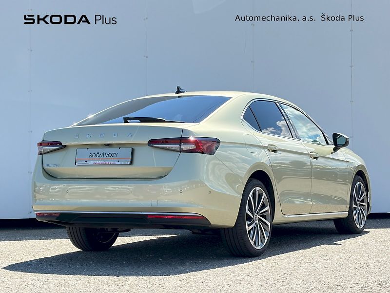 Škoda Superb (2025) DSG 2.0 TDI / 110kW / L&K - fotka 2 z 35
