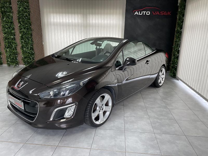 Peugeot 308 CC 1.6 THp 147kW  DIGIAC NAVI  - fotka 15 z 31