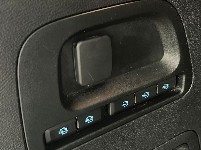 Ford S-MAX 2.5 HEV ST-Line - fotka 71 z 75