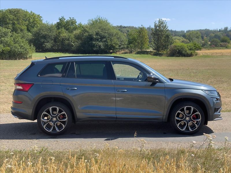 Škoda Kodiaq RS 2,0 TDI 176kW DSG 4x4 CZ DP - fotka 8 z 40