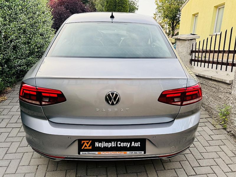 Volkswagen Passat (2022) 2,0TDi 110kW ELEGANCE Koup.ČR - fotka 18 z 18