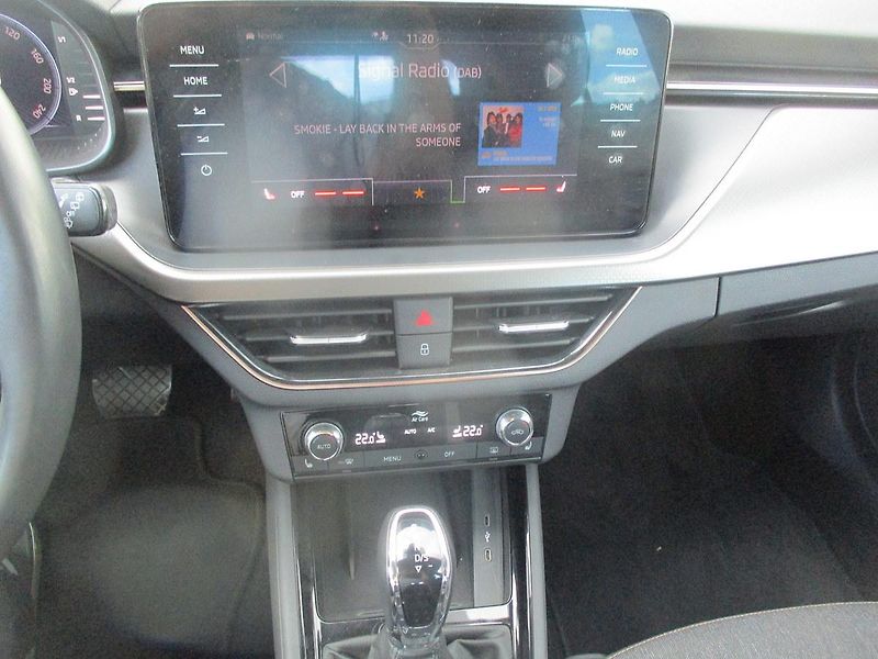 Škoda Kamiq 1.5TSi 110kW 7DSG STYLE PLUS - fotka 16 z 49
