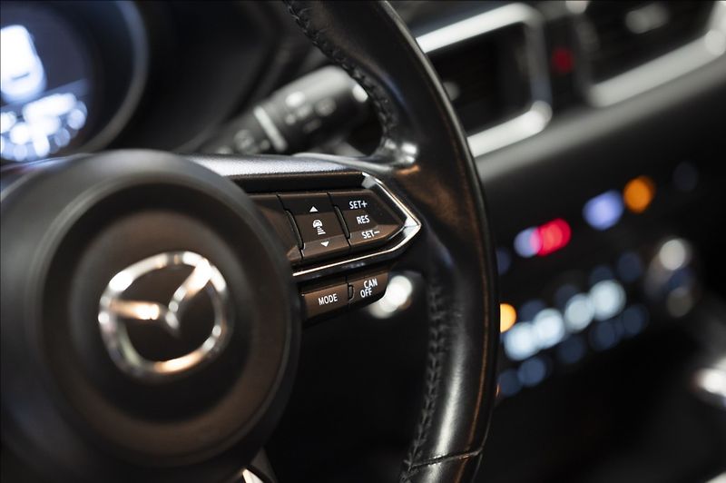 Mazda CX-5 2,5 SKYACTIV AWD AT NAVI TAŽNÉ - fotka 30 z 45
