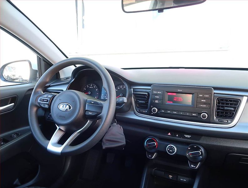Kia Rio (2021) 1.2 DPI, Serv.kniha - fotka 7 z 16