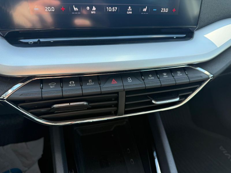 Škoda Octavia Style 2.0 TDI 110kw DSG Combi - fotka 17 z 25