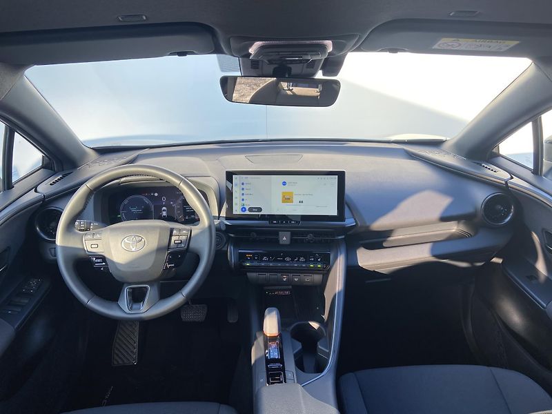 Toyota C-HR 2.0 HSD e-CVT Style - fotka 5 z 21