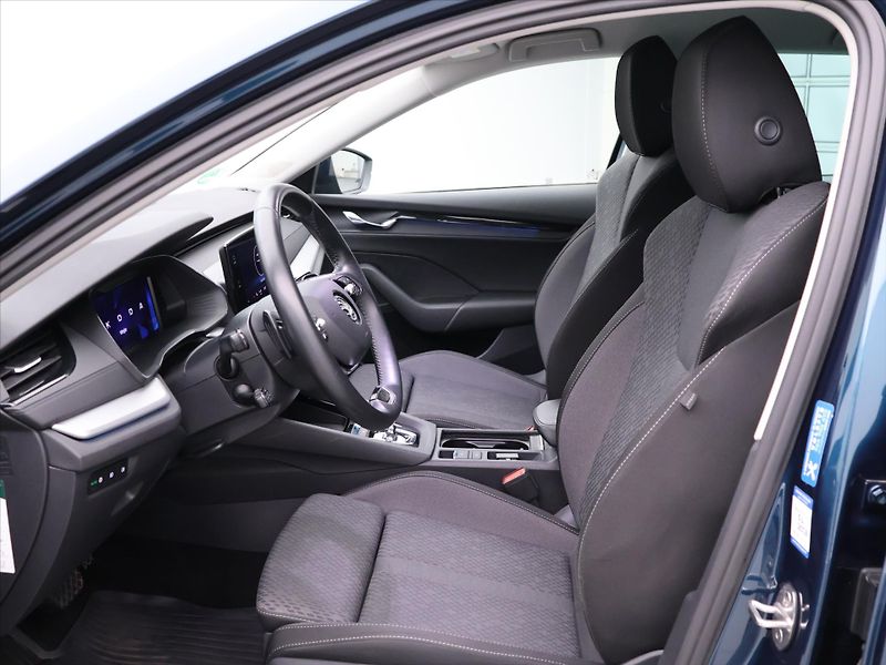 Škoda Octavia 2,0 TDI 110kW DSG LED Clever D - fotka 12 z 36