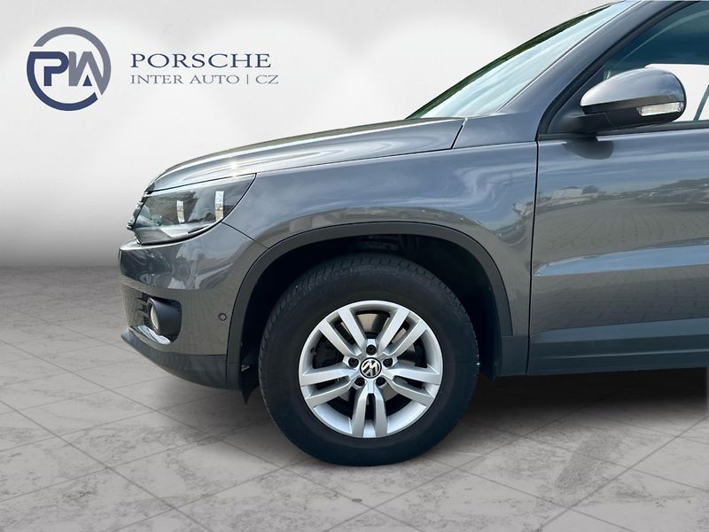 Volkswagen Tiguan 2.0 TDI  81 kw Trend & Fun - fotka 9 z 19