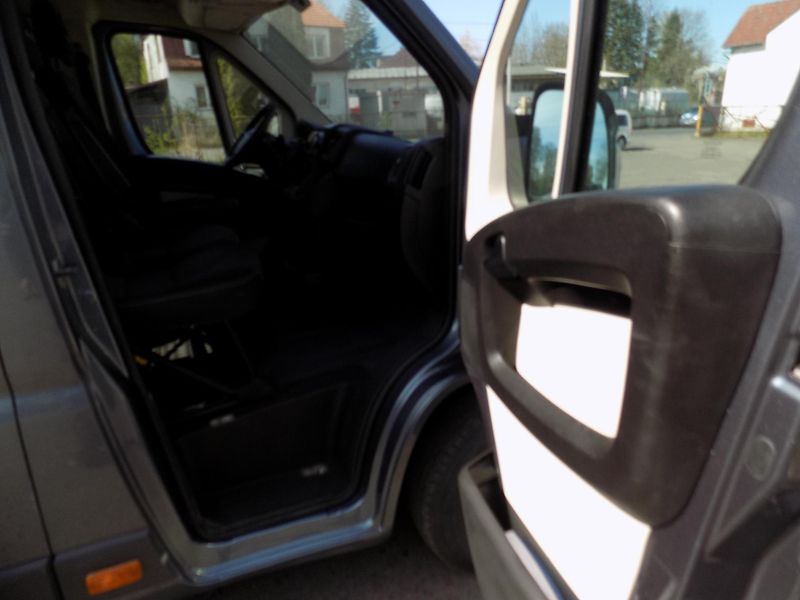 Fiat Ducato (2015) 2,3 96KW 7MÍST 3STR SKLÁPĚČ  - fotka 30 z 53