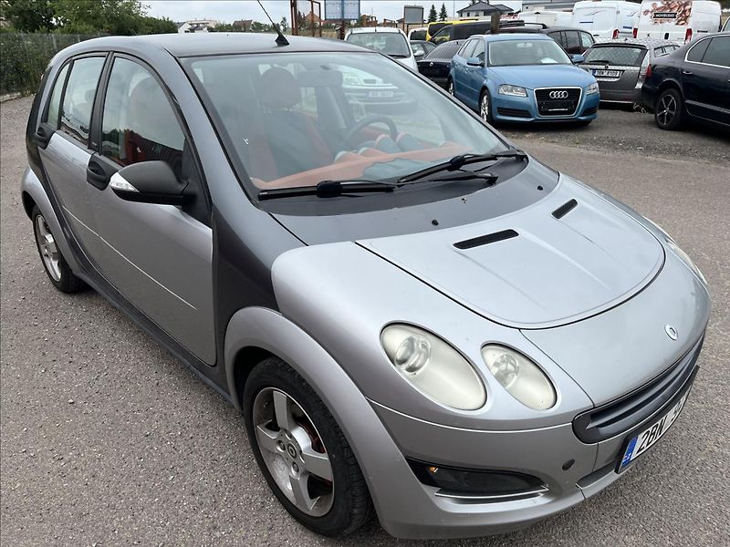 Smart Forfour 1,3 i AUTOMAT PANORAMA KLIMA - fotka 3 z 35