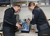 Nahlédli jsme do ojedinělého pomocníka Celní správy - pojízdné laboratoře.