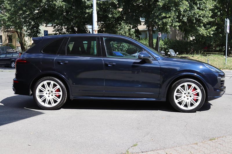 Porsche Cayenne GTS 3.6 V6 324kW 4x4 - fotka 9 z 50