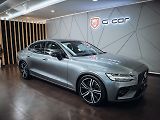 Volvo S60 B5 mHEV 2.0 aut. R-Design - náhled 2