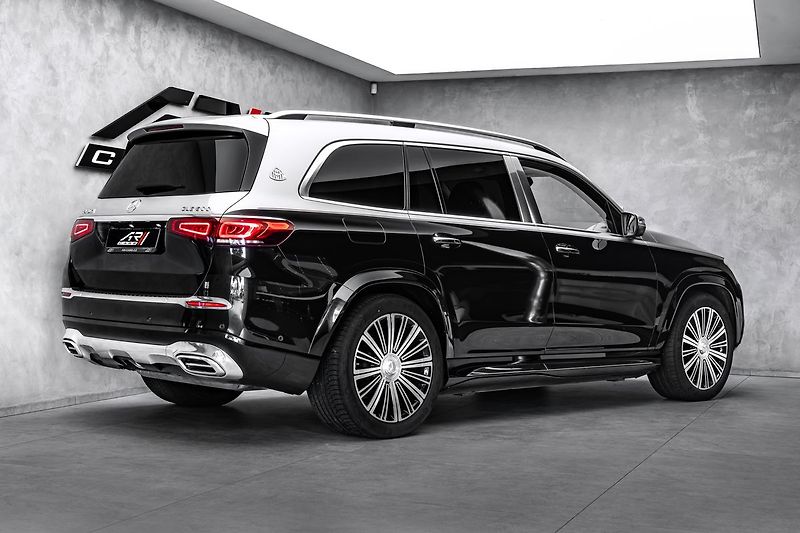 Mercedes-Benz GLS 4MATIC MAYBACH - fotka 5 z 30