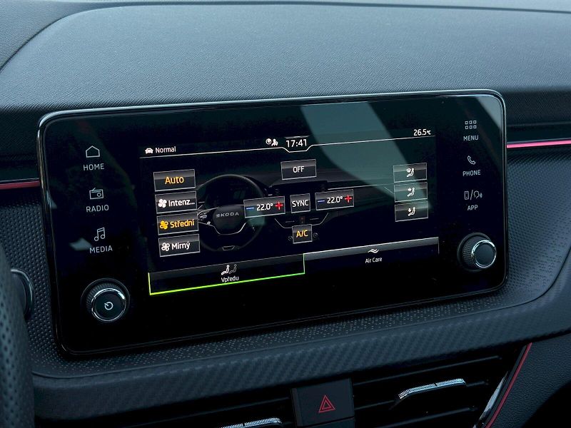 Škoda Scala (2025) 1.5 TSI 110 kW DSG Monte Carlo - fotka 17 z 22